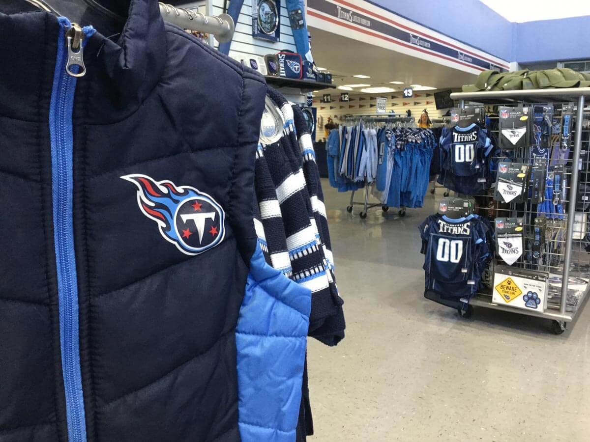 Tennessee Titans Merchandise at Titans Pro Shop - Official Tennessee Titans  Store