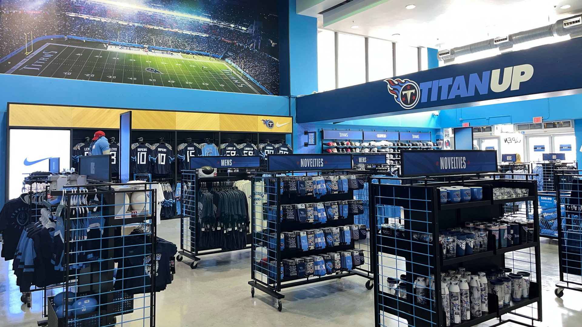 Titans Team Store - Nissan Stadium